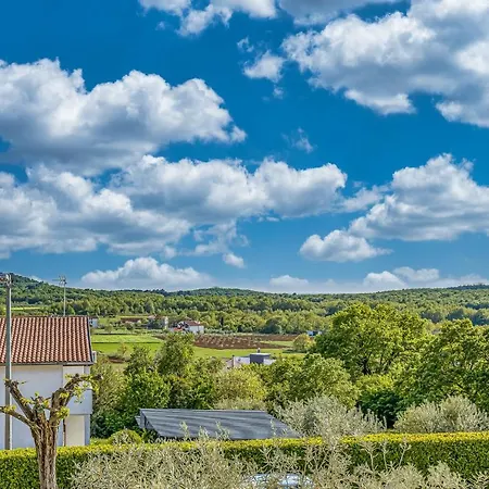 Nilda Ii ゲストハウス Musalez